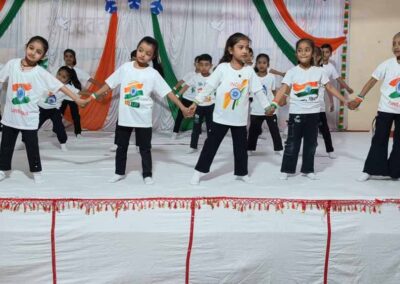 विद्यालय में 77 वॉ गणतंत्र दिवस हर्षोसउल्लास के साथ मनाया गया